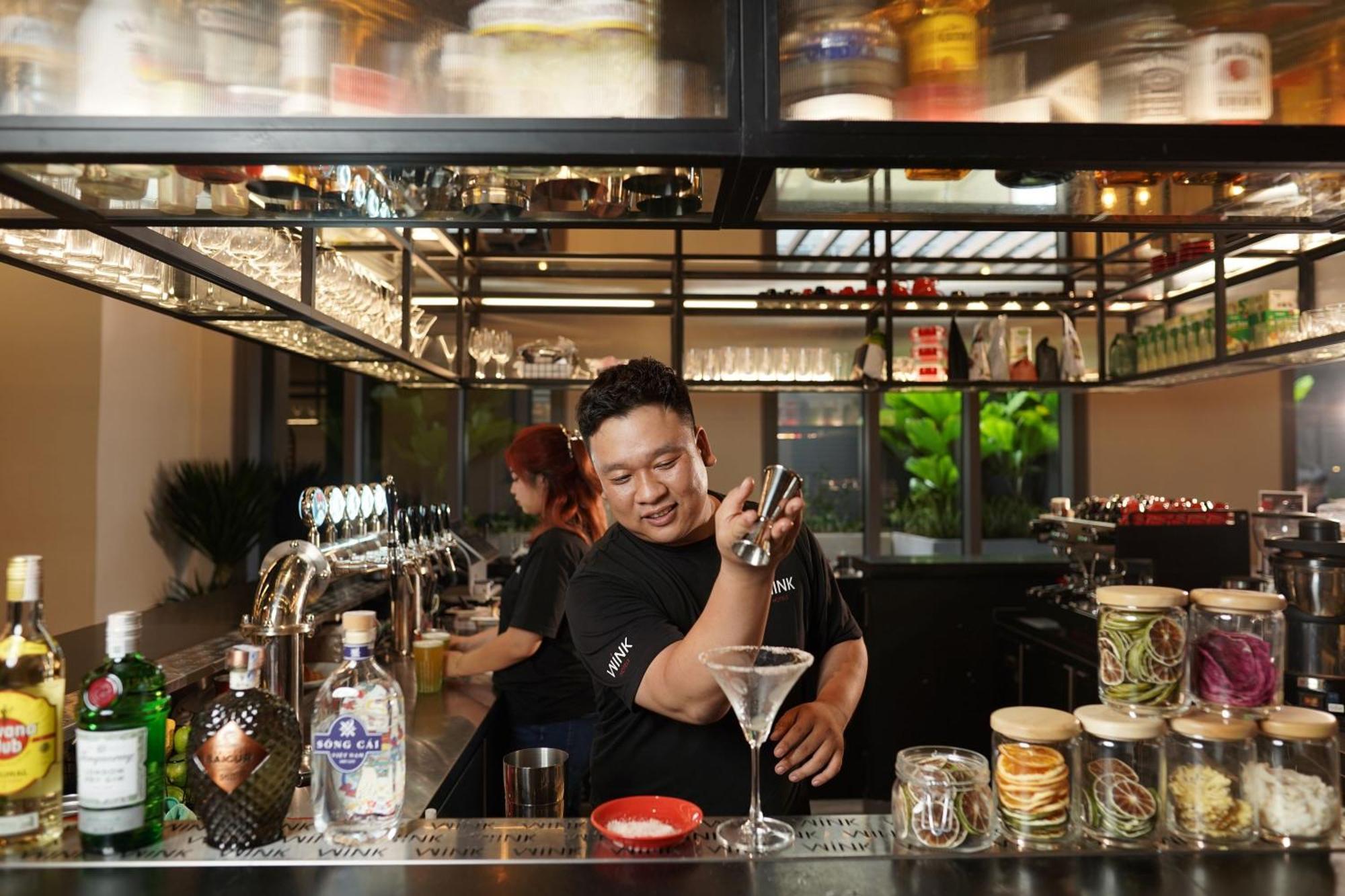 Wink Hotel Can Tho Ninh Kieu Wharf - 24Hrs Stay & Rooftop Pool Bar エクステリア 写真