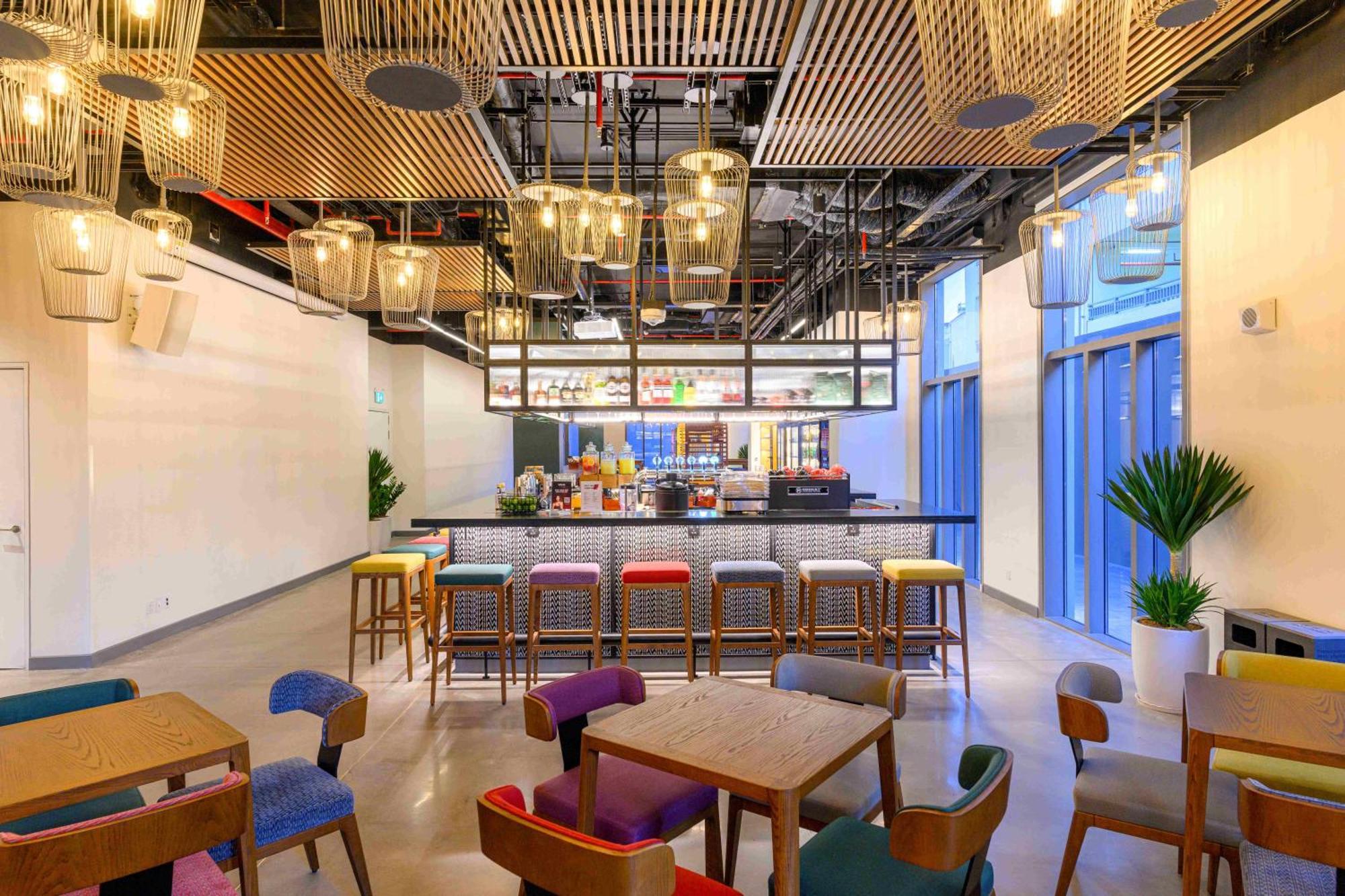 Wink Hotel Can Tho Ninh Kieu Wharf - 24Hrs Stay & Rooftop Pool Bar エクステリア 写真