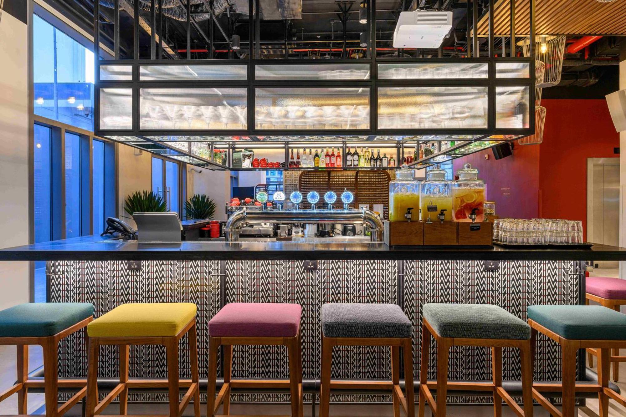 Wink Hotel Can Tho Ninh Kieu Wharf - 24Hrs Stay & Rooftop Pool Bar エクステリア 写真