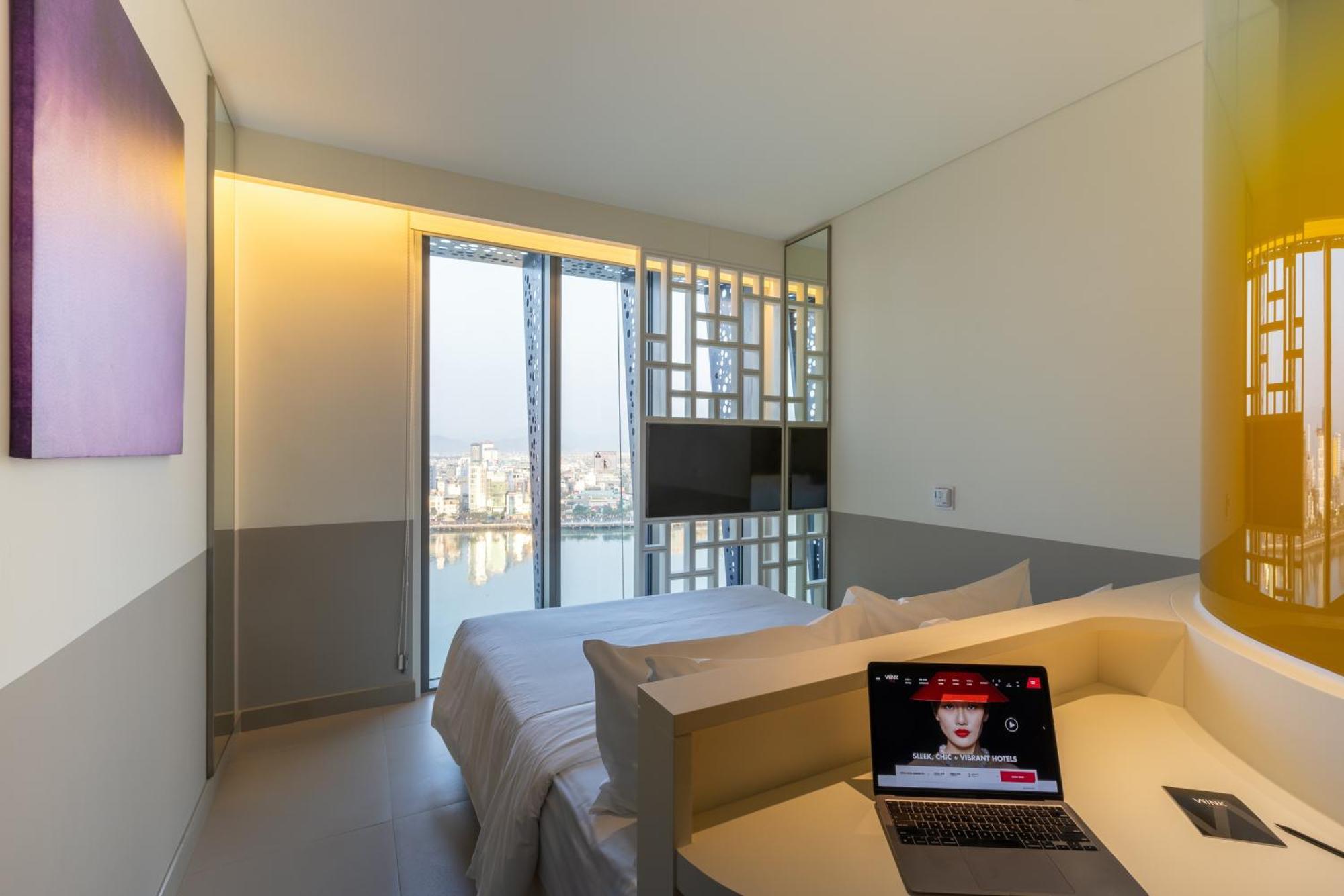 Wink Hotel Can Tho Ninh Kieu Wharf - 24Hrs Stay & Rooftop Pool Bar エクステリア 写真