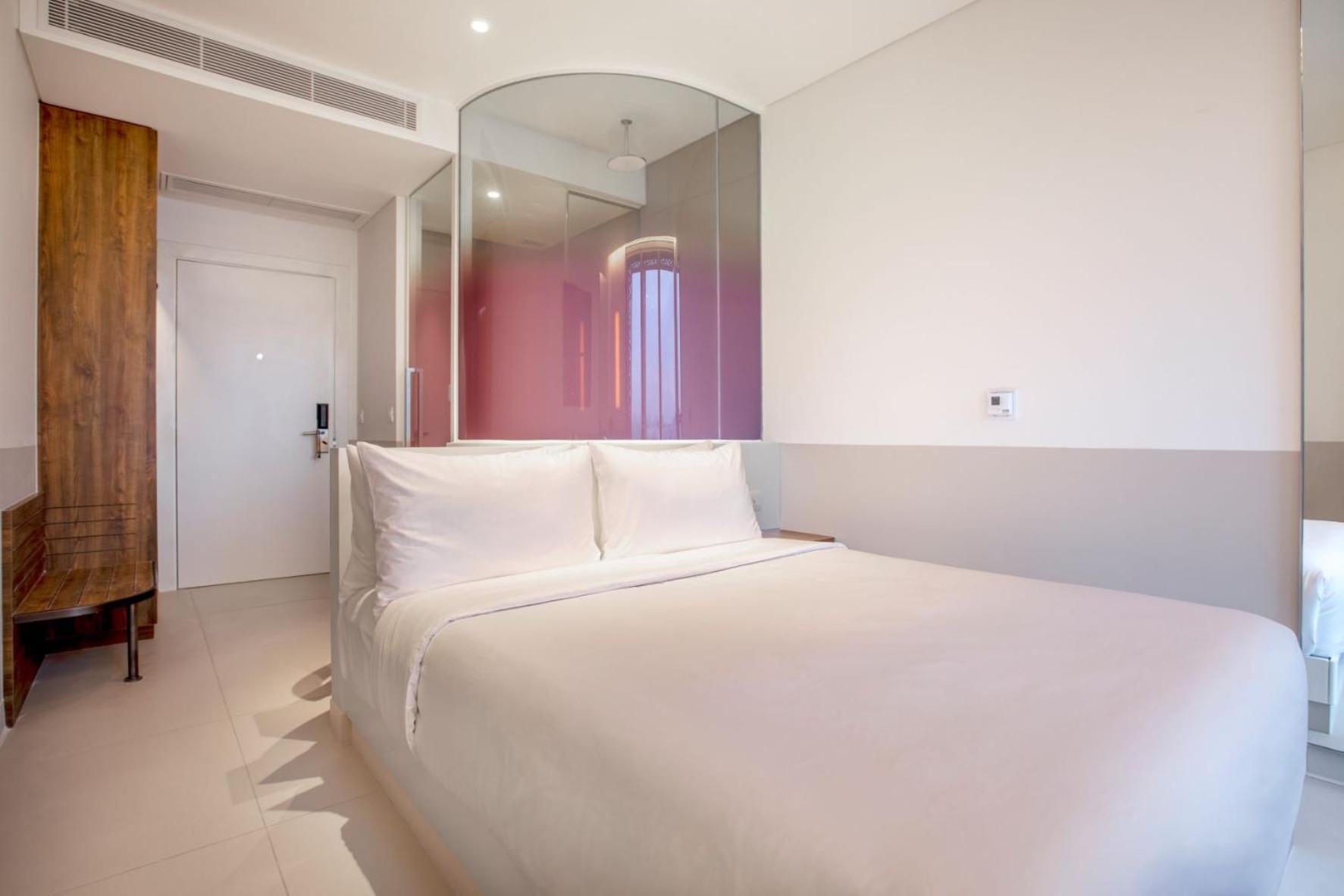 Wink Hotel Can Tho Ninh Kieu Wharf - 24Hrs Stay & Rooftop Pool Bar エクステリア 写真